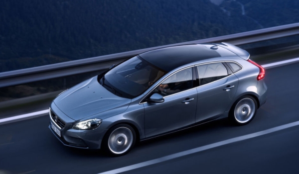  Is Volvo V40 an imported vehicle